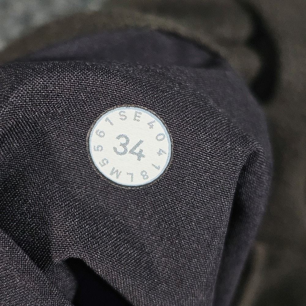 Lululemon Mens 34x31 Commission Pants Olive Green Classic Stretch Casual Zip - Picture 3 of 7